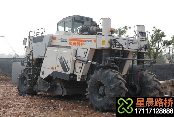 山東維特根2500S冷再生機(jī)租賃，2500S再生機(jī)出租